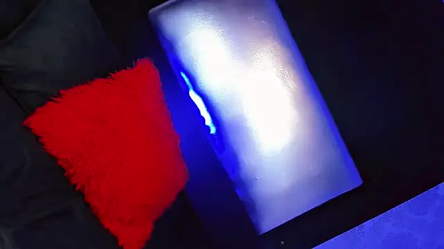 daniela dolls online show from December 2025 01:16:02 PM