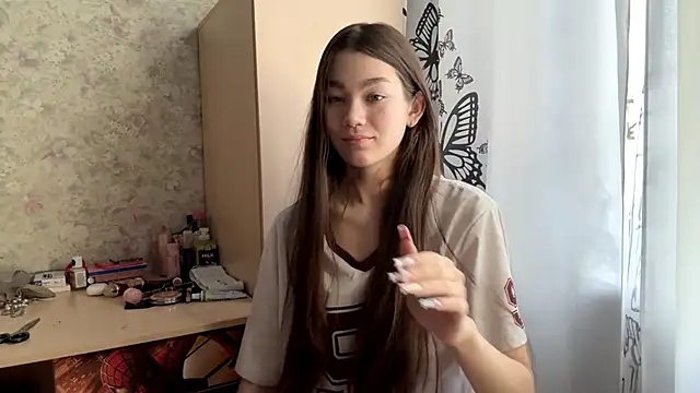 Cuteviola online show from February 2026 12:40:01 AM