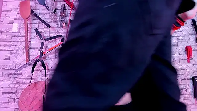 Dmorningstar bdsm online show from January 2026 08:14:01 PM