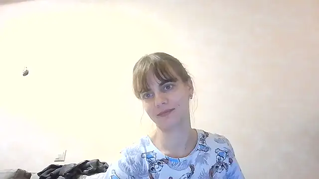 Snapshot of Loriven chatting on September 2025 08:03:01 PM Loriven online show from September 2025 08:03:01 PM