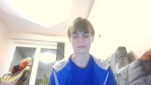 Snapshot of Loriven chatting on October 2025 07:24:02 PM Loriven online show from October 2025 07:24:02 PM