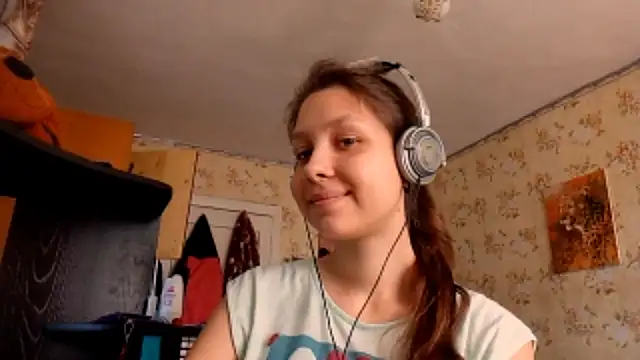 QutieDaSweet online show from September 2025 07:10:01 AM