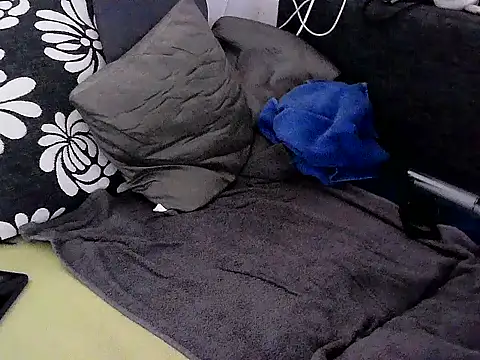 IncredibleGlaze78 online show from January 2026 09:57:02 AM