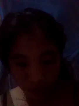 Luyen004 online show from September 2025 12:45:01 AM