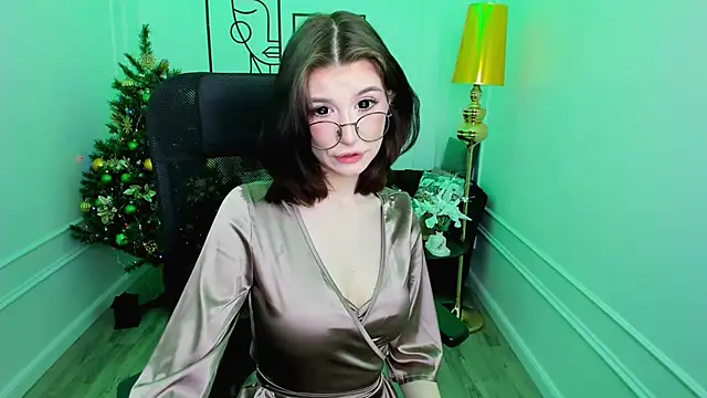 MeLLSawertyq online show from January 2026 07:30:01 PM