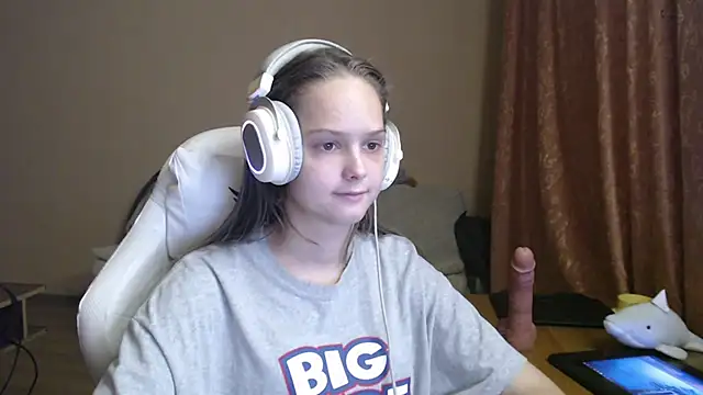 SharybbFace online show from October 2025 05:10:02 PM