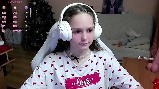 SharybbFace online show from November 2025 03:16:02 PM