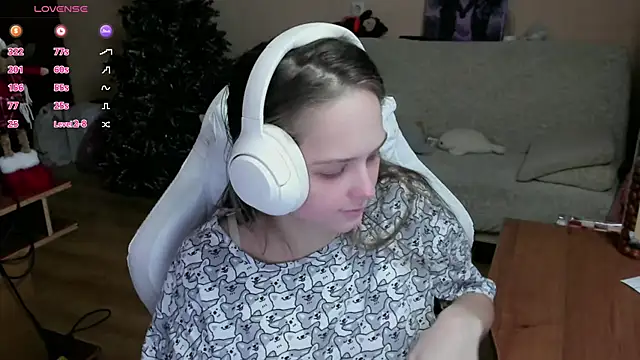 SharybbFace online show from November 2025 03:12:02 PM