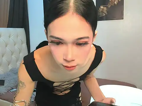 Snapshot of CandySweetCock chatting on October 2025 06:08:01 PM CandySweetCock online show from October 2025 06:08:01 PM