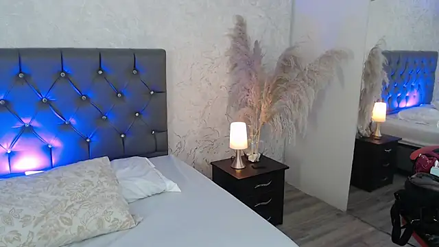 Sabriinaa Foxx online show from April 2026 12:06:02 PM