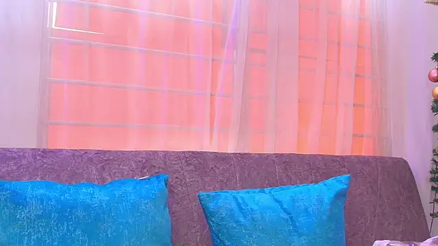 Snapshot of NyxTits chatting on December 2025 04:14:02 PM NyxTits online show from December 2025 04:14:02 PM