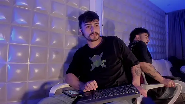 Jack Daniel   online show from November 2025 12:25:01 AM