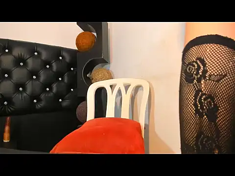 valeriapinkxx online show from April 2026 01:51:02 PM