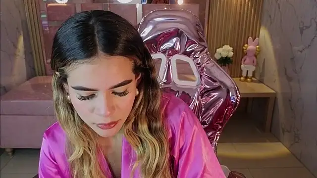 lilith4 s online show from February 2026 08:07:01 PM