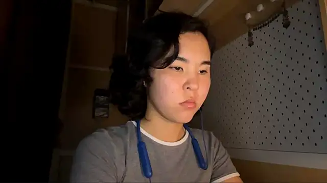 JennyCarpenter online show from April 2026 04:35:01 AM