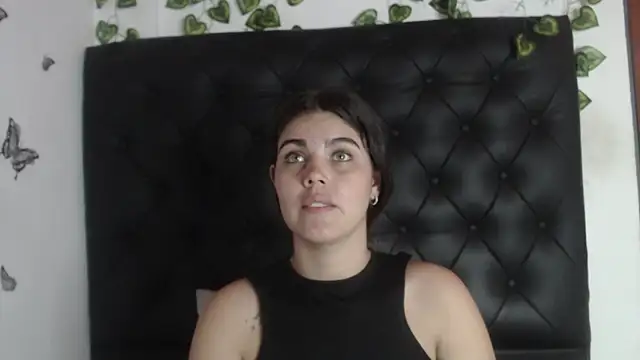 Snapshot of isabel_09 chatting on April 2026 07:31:02 PM isabel 09 online show from April 2026 07:31:02 PM