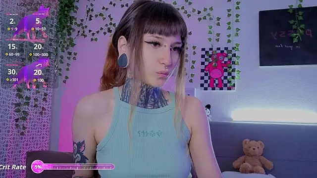 Snapshot of LilithPoison chatting on June 2026 09:08:02 PM LilithPoison online show from June 2026 09:08:02 PM