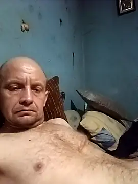 Jarektchurzewski online show from December 2025 07:53:02 PM