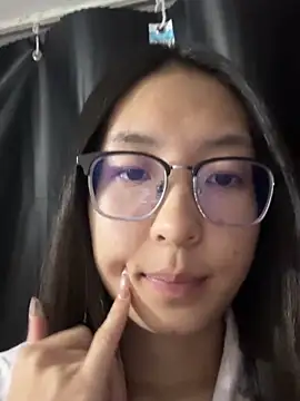 xiaobaimao6 online show from November 2025 03:32:02 PM