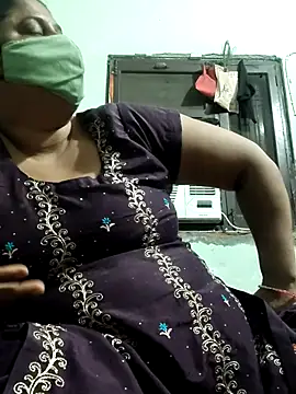 Mmm143 online show from October 2025 04:04:02 PM