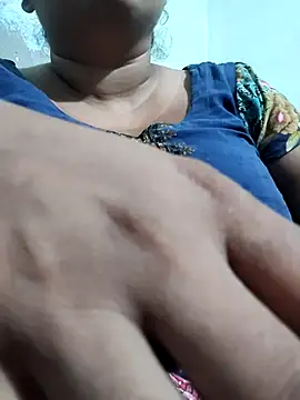 Mmm143 online show from July 2026 01:17:01 PM