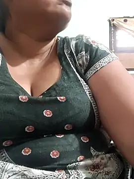 Mmm143 online show from July 2026 06:18:01 AM