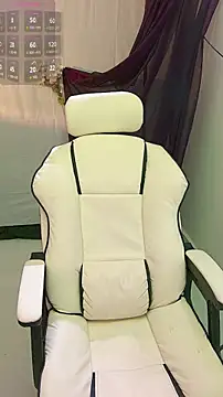 lulu5211 online show from November 2025 10:59:01 AM