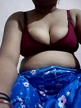 Snapshot of aliya-jaan71 chatting on September 2025 07:17:01 PM aliya-jaan71 online show from September 2025 07:17:01 PM