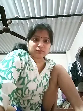 aliya-jaan71 online show from April 2026 08:35:02 PM