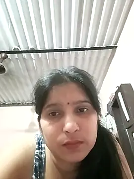 Snapshot of aliya-jaan71 chatting on May 2026 08:37:01 PM aliya-jaan71 online show from May 2026 08:37:01 PM
