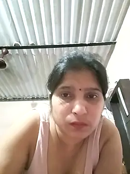 Snapshot of aliya-jaan71 chatting on May 2026 08:58:01 PM aliya-jaan71 online show from May 2026 08:58:01 PM