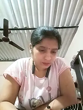 Snapshot of aliya-jaan71 chatting on May 2026 05:21:02 PM aliya-jaan71 online show from May 2026 05:21:02 PM