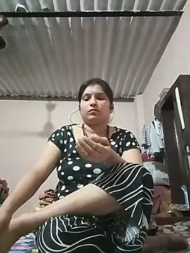 Snapshot of aliya-jaan71 chatting on May 2026 04:36:02 PM aliya-jaan71 online show from May 2026 04:36:02 PM