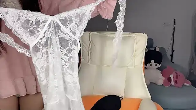 Akong11 online show from February 2026 12:41:01 PM