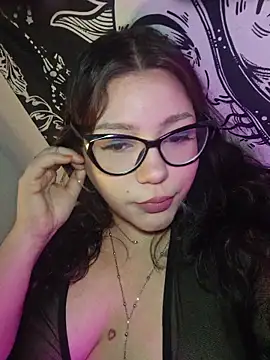 MegXo online show from December 2025 09:22:01 PM