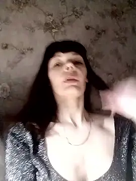 Snapshot of AliceSwan1122 chatting on April 2026 08:44:02 PM AliceSwan1122 online show from April 2026 08:44:02 PM