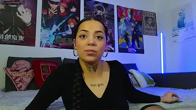 KiraQuinn1 online show from October 2025 03:10:02 PM