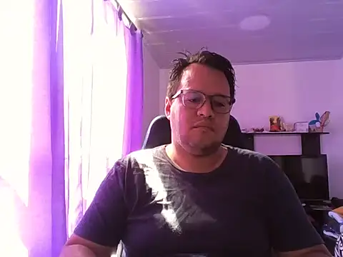 Alpha-Bear online show from October 2025 02:23:02 PM