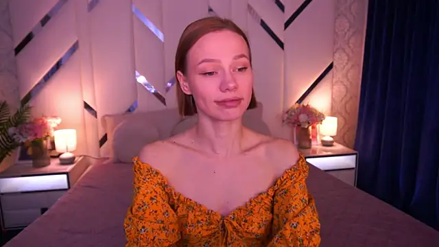 Snapshot of ShyySiren chatting on April 2026 08:28:02 AM ShyySiren online show from April 2026 08:28:02 AM