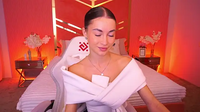 CherryyLulu online show from October 2025 07:42:01 AM