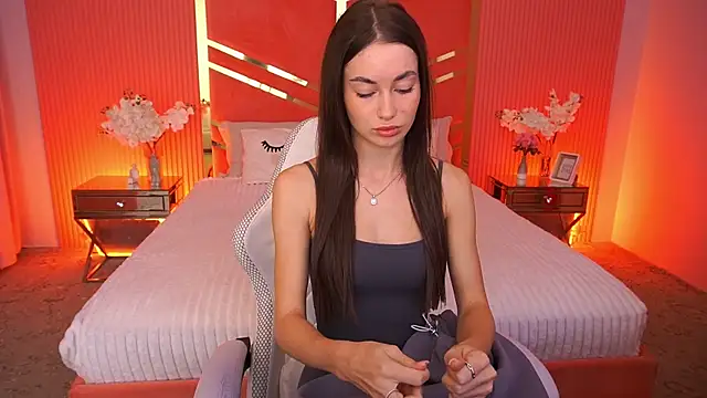 CherryyLulu online show from November 2025 08:25:02 AM