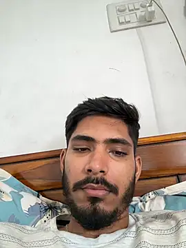 Snapshot of vikranthLong chatting on July 2026 06:37:02 AM vikranthLong online show from July 2026 06:37:02 AM