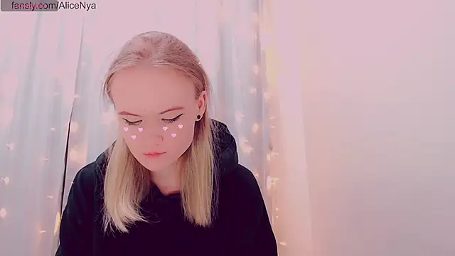 AliceNya cute online show from January 2026 05:56:01 AM