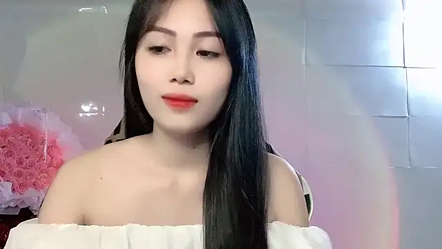 Lyly4757 online show from November 2025 01:46:01 PM