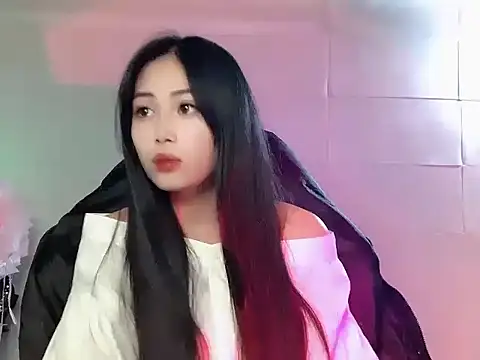 Lyly4757 online show from December 2025 10:49:02 PM