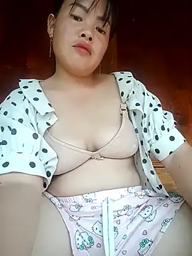 emilyzz online show from October 2025 02:44:01 AM