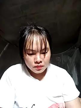 emilyzz online show from February 2026 10:47:02 AM