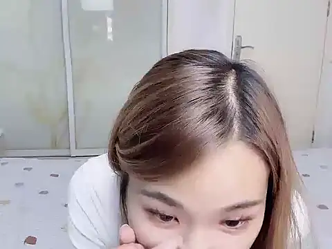 W-Sunflower online show from October 2025 02:32:02 PM