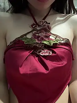 Snapshot of Bella_sexy98 chatting on May 2026 10:45:01 AM Bella sexy98 online show from May 2026 10:45:01 AM
