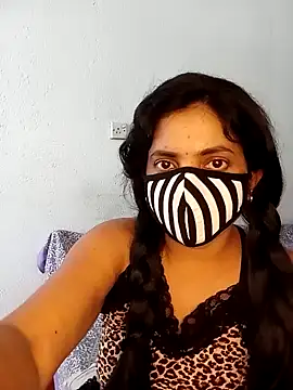 Sajana  online show from November 2025 01:48:02 AM